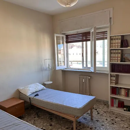 House Station Apartament *