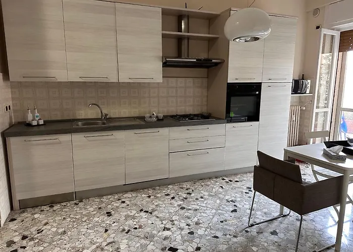 House Station * Bari